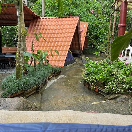 Ready Camp E Suites Da Cachoeira Илья-Гранди Экстерьер фото