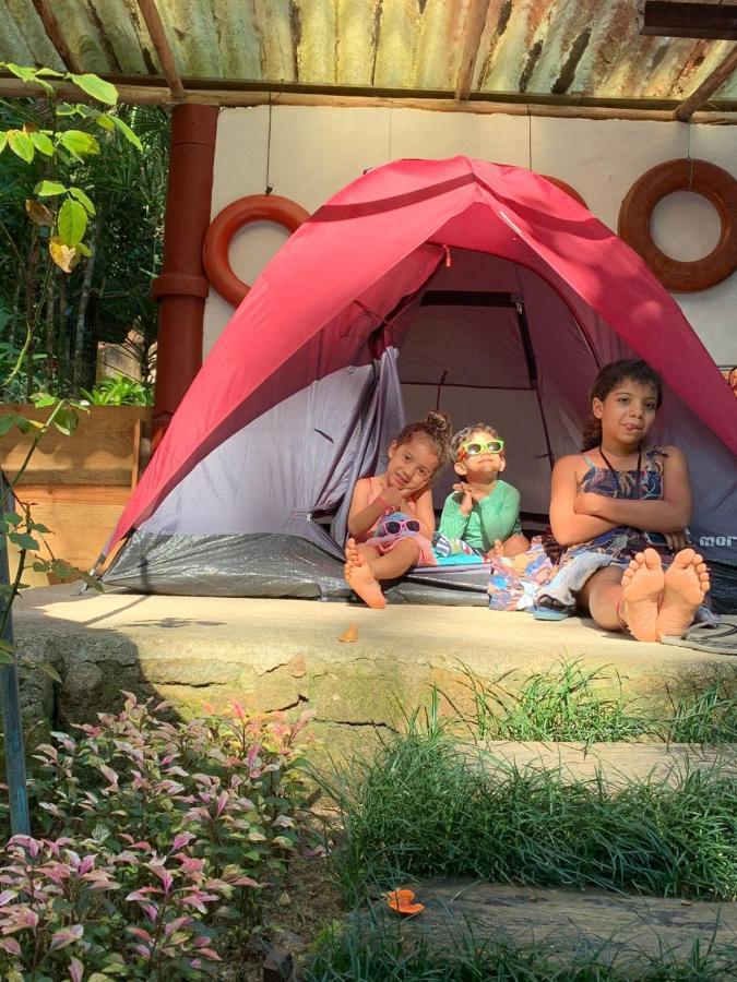Ready Camp E Suites Da Cachoeira Илья-Гранди Экстерьер фото